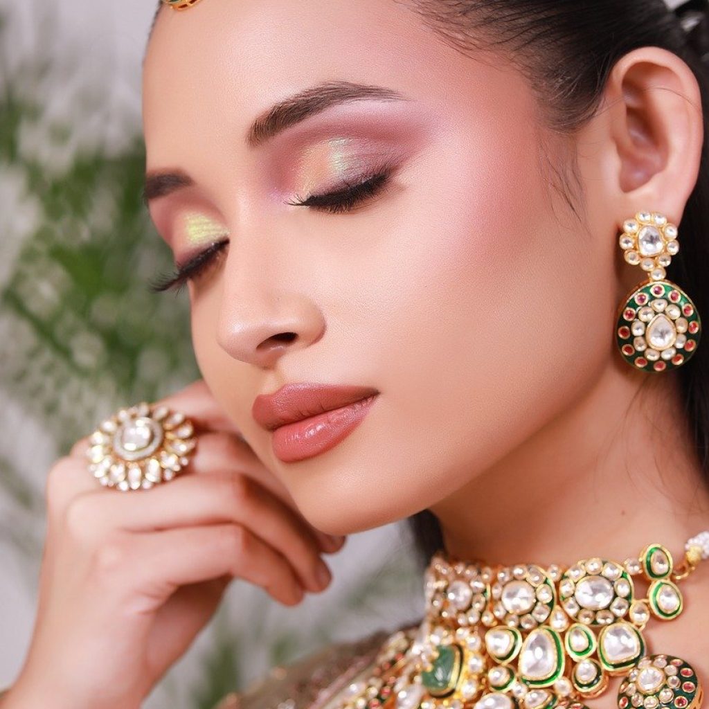 woman, bride, portrait, beauty, fashion, artistic, asia, bridal, bridal attire, jewelry, makeup, ceremony, earrings, elegance, elegant, face, glamour, india, model, necklace, traditional